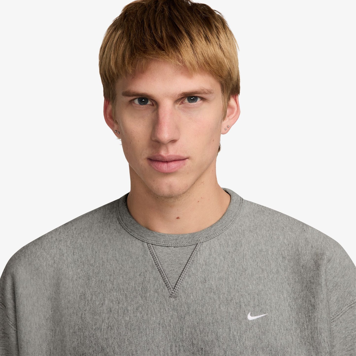 Dark Heather / White