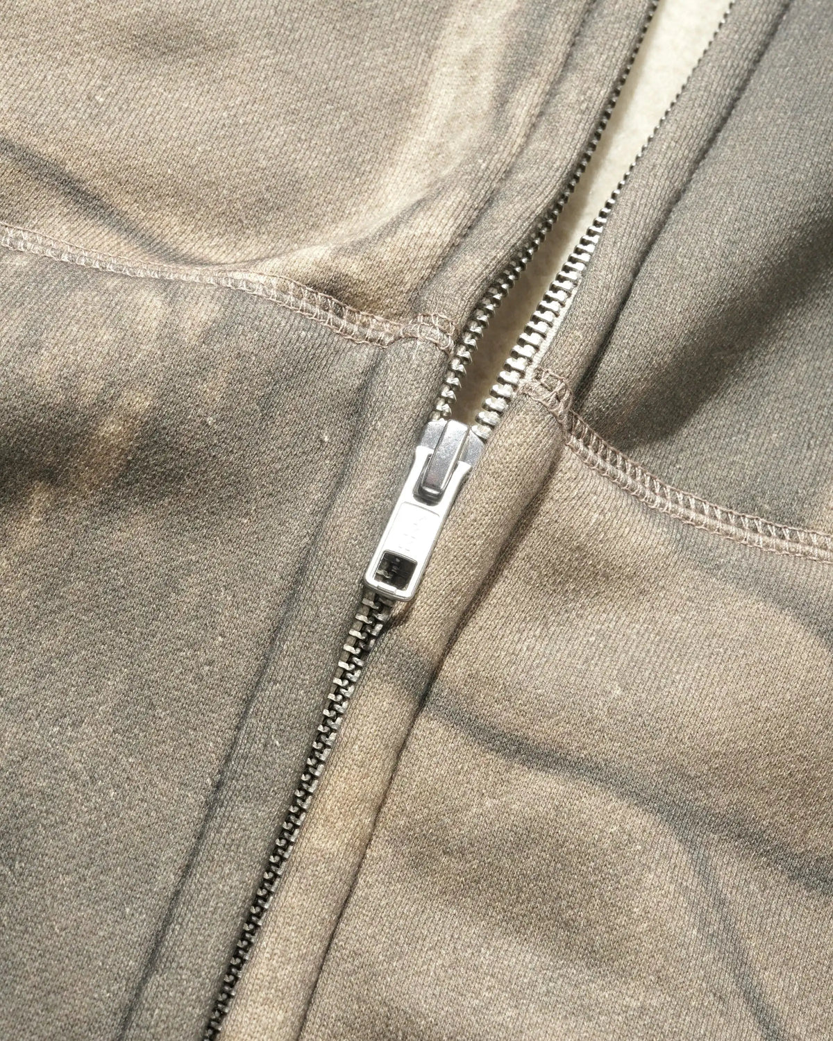 Serif Zip-Thru Hood