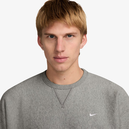 Dark Heather / White