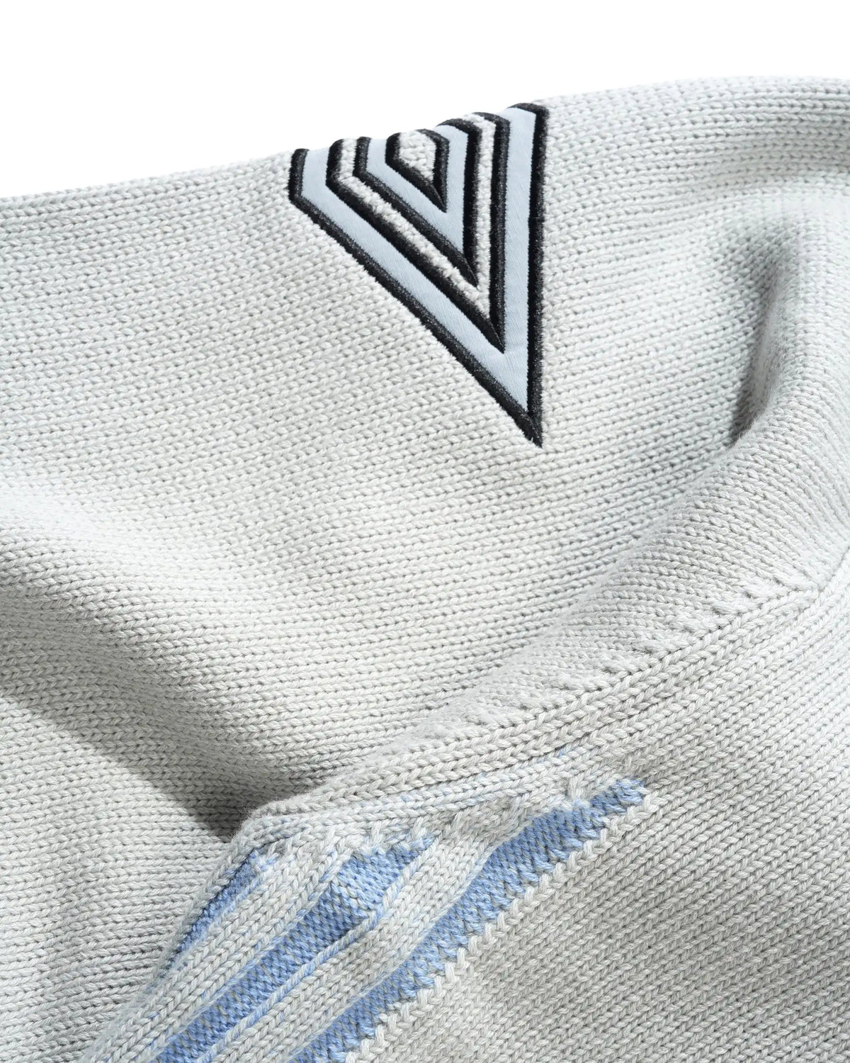 X Umbro Diamond Zip-Thru Knit