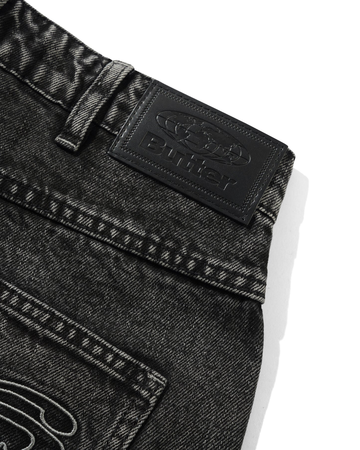 Streaky Black