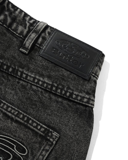 Streaky Black