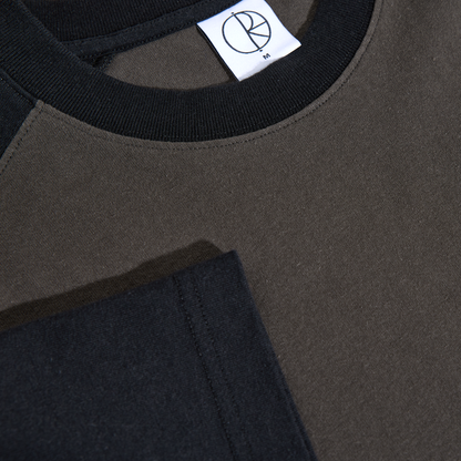 Dirty Black / Black