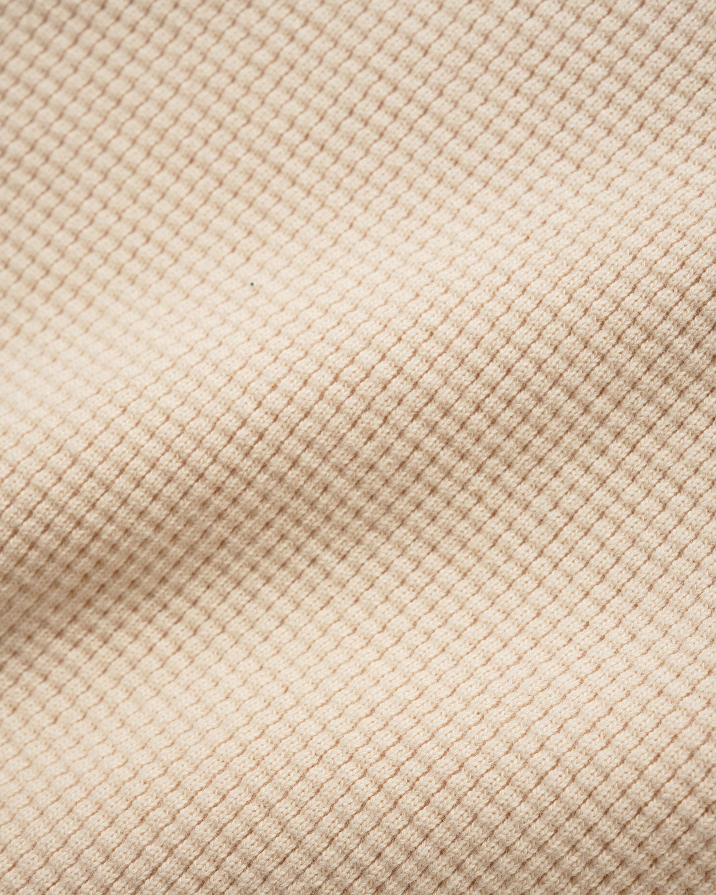 Cream / Red