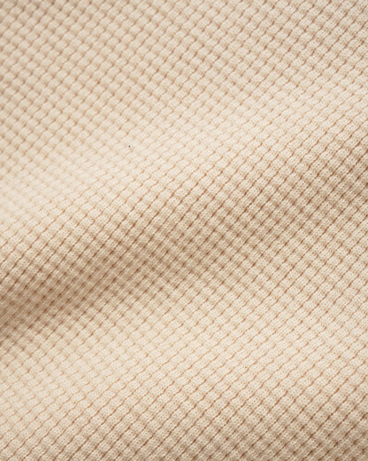 Cream / Red
