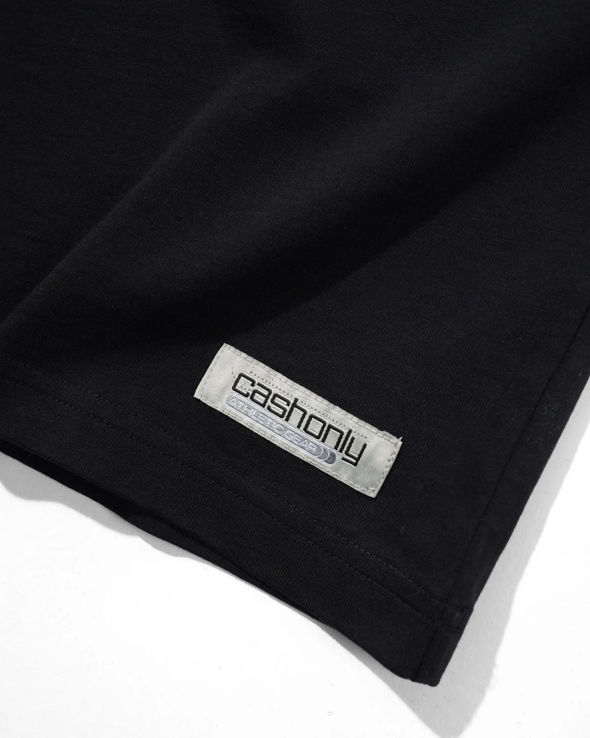 Black / Cove