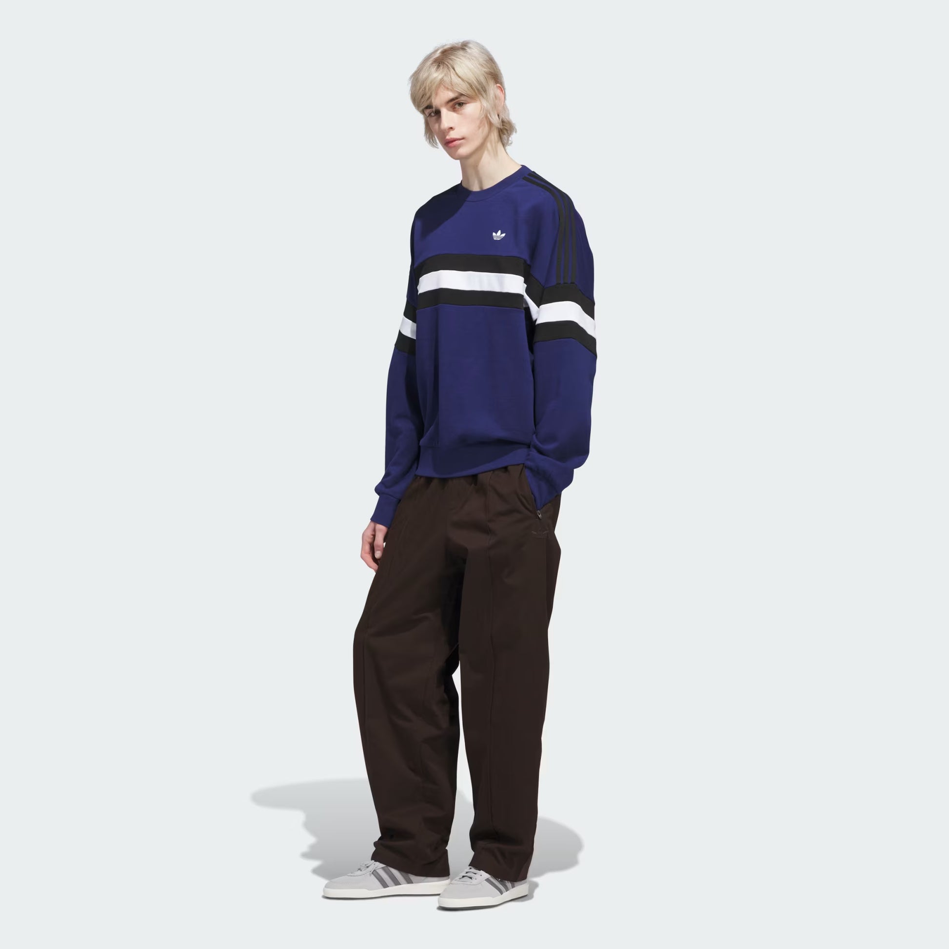 Dark Blue / Black / White