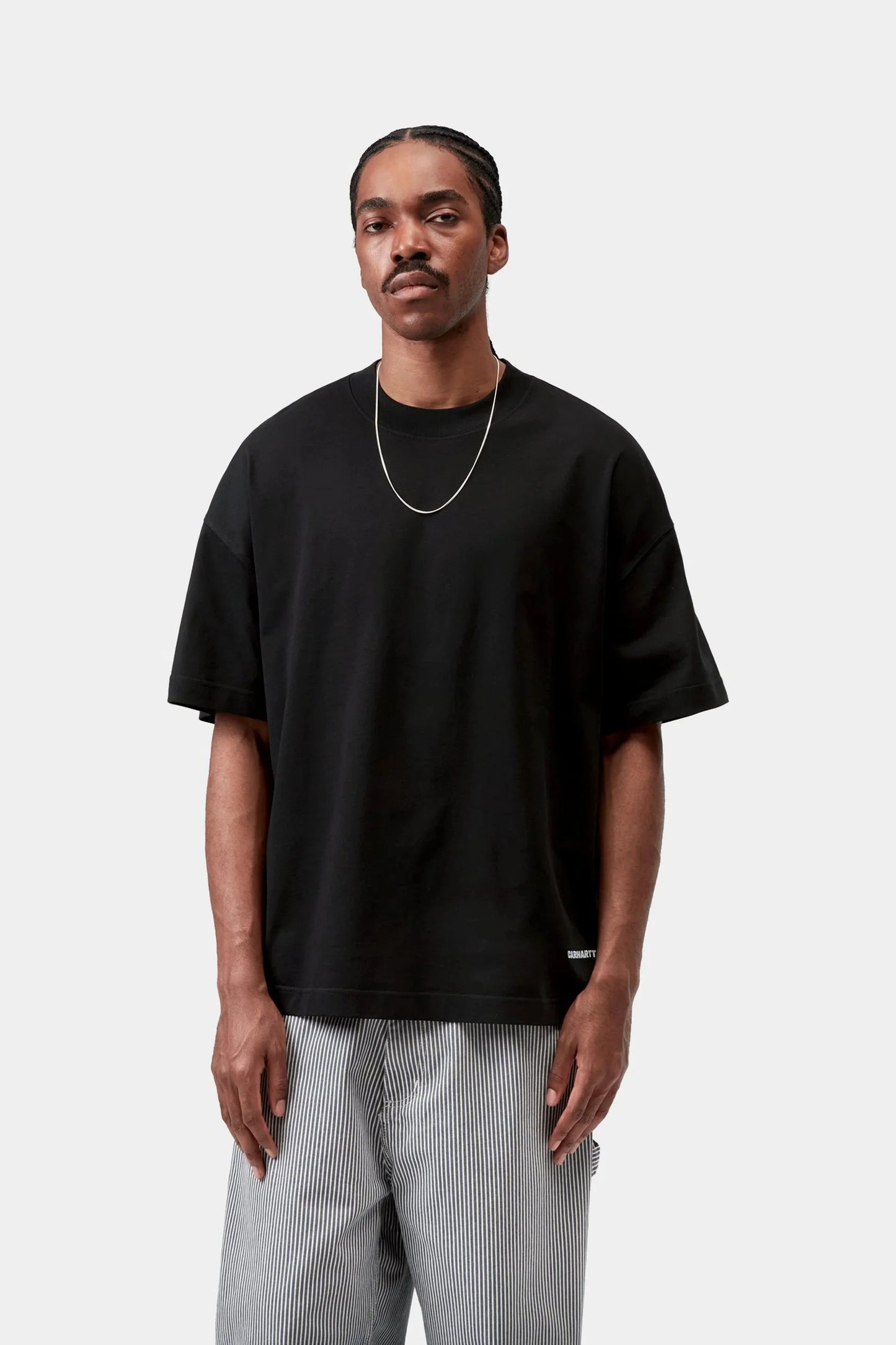Black / White