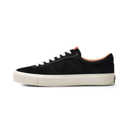 Last Resort AB VM001 Suede Lo Black / White – outside view facing left