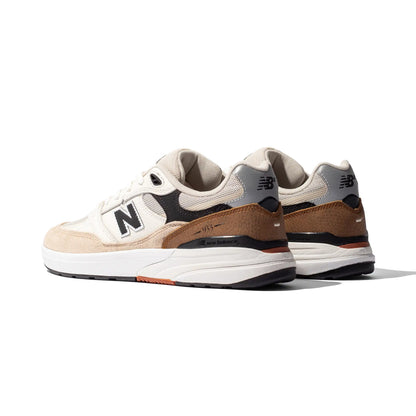 Numeric 933