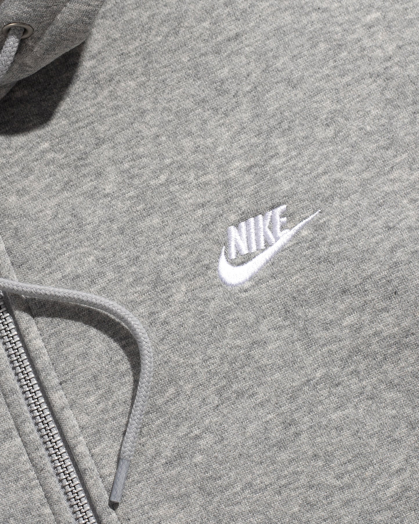 Dark Grey Heather / Smoke Grey / White