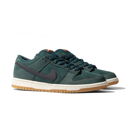 Dunk Low Pro