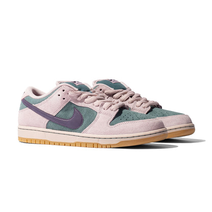Dunk Low Pro