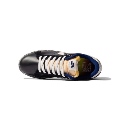 Zoom Tennis Classic x Rassvet