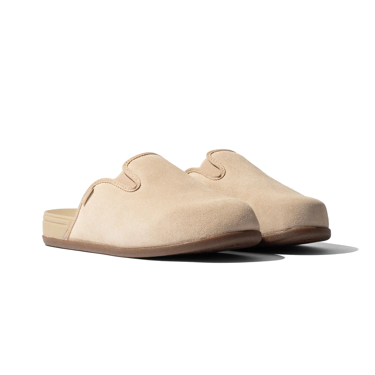 Vans MTE Harbor Mule VR3 in Khaki, angled front view of the tan pair.